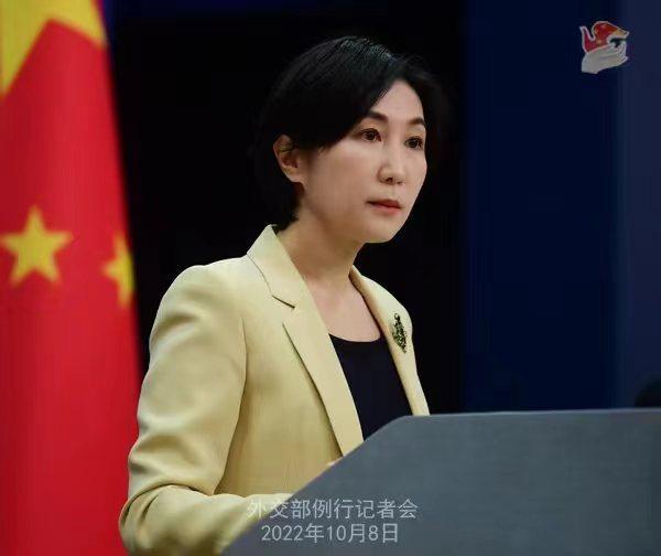 外交部回应华春莹连发13图宣传中国制造：中国兑现了承诺