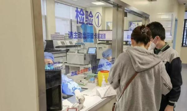 专家提醒甲流抗原不用囤 新冠抗原不能测甲流