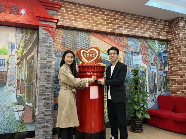 北京520婚姻登记预约已超4400对 延时服务为“爱”加班