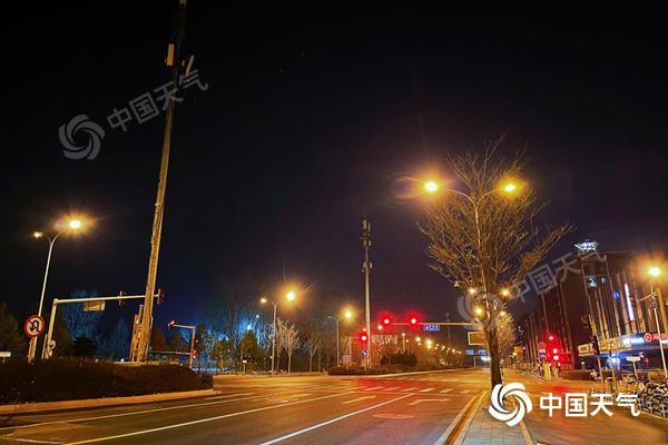 未来三天北京晴到多云 明后天受冷空气影响北风加大气温下降