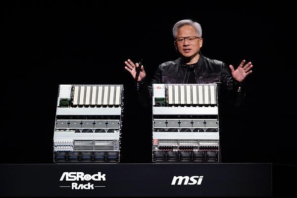 黃仁勛稱全球一半AI人才都是中國人 中國AI研究實力獲贊