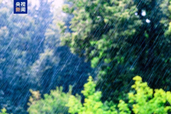 中央氣象臺(tái)：明起長江以南將出現(xiàn)大到暴雨