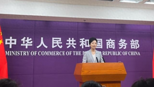 专家称中国需警惕美对华铤而走险 美方再提关税引发关注