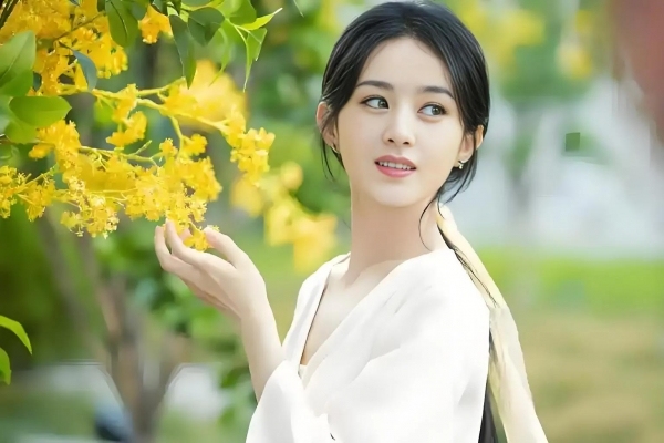 《醬園弄》正在熱映中,，趙麗穎原聲臺(tái)詞太牛了！