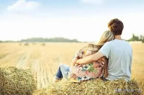 現(xiàn)在許多年輕人選擇“無(wú)證婚姻”：只辦婚禮不領(lǐng)證
