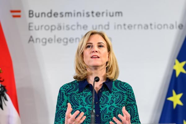 奥地利外长怂恿中国劝俄罗斯和谈 西方持续炒作中国角色