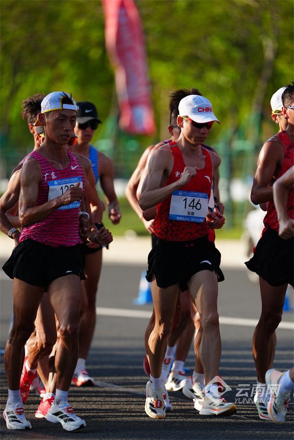 男子20公里竞走张俊卫冕 云南名将再夺金
