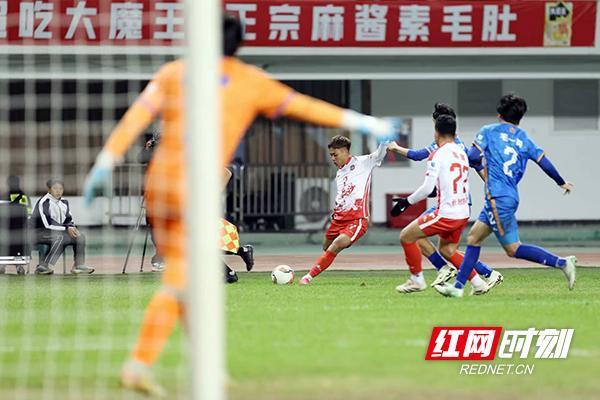 湘超常德队出发长沙剑指冠军,一场属于普通人的足球励志课