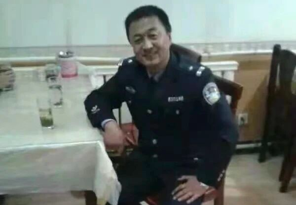 杨雪原继承父亲警号530168