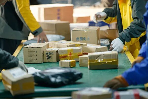 7月1日起,首部针对快递过度包装强制性国标正式实施 让拆快递不再“剥洋葱”