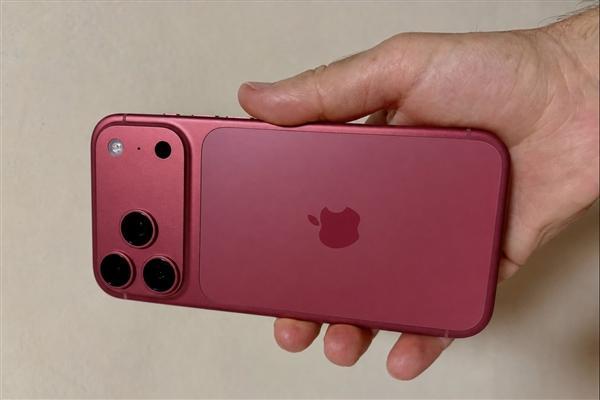 多款高端手机涨价超1000元 成本飙升推动