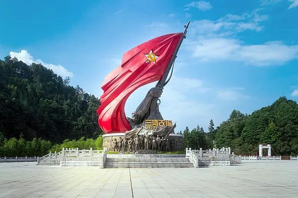有一种自豪感叫我们拥有人民军队 为人民扛枪打仗