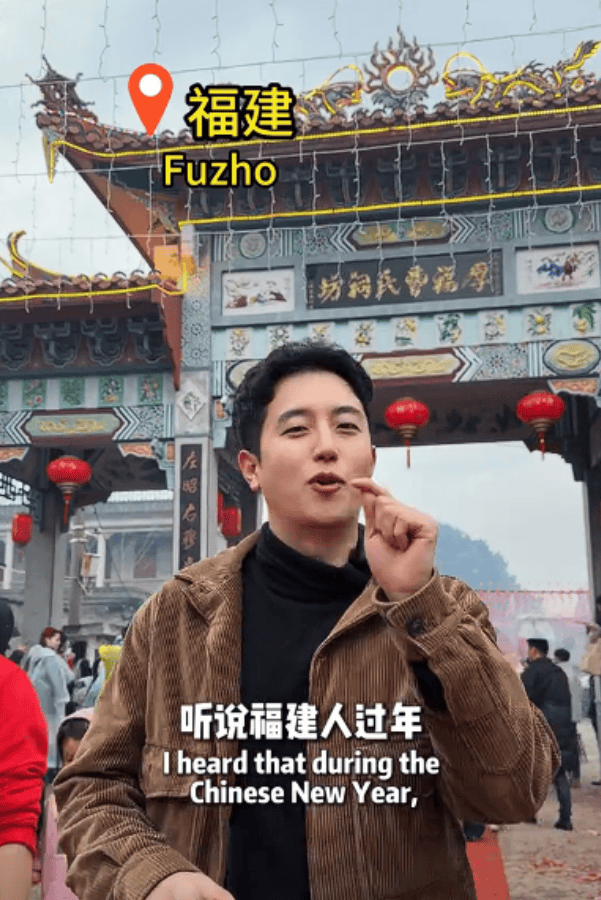 韩网红首尔街头讲述南京大屠杀暴行 用行动传递历史真相