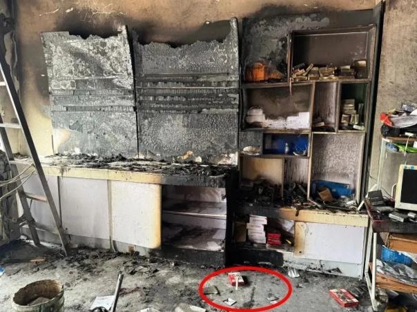 女孩玩拼豆烧伤 妈妈：这是隐形炸弹 安全隐患需警惕