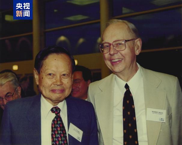 杨振宁说血管流的是中华文化血液 一生心怀家国