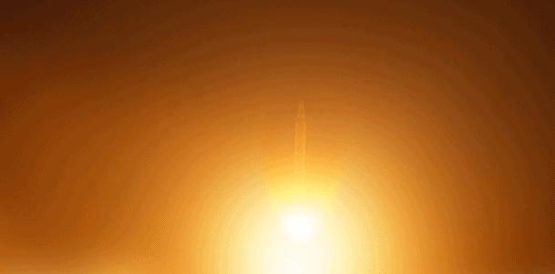 美军对伊石油出口枢纽猛烈空袭 特朗普宣布行动成果