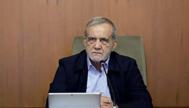 伊朗总统向邻国表示：尊重你们的主权