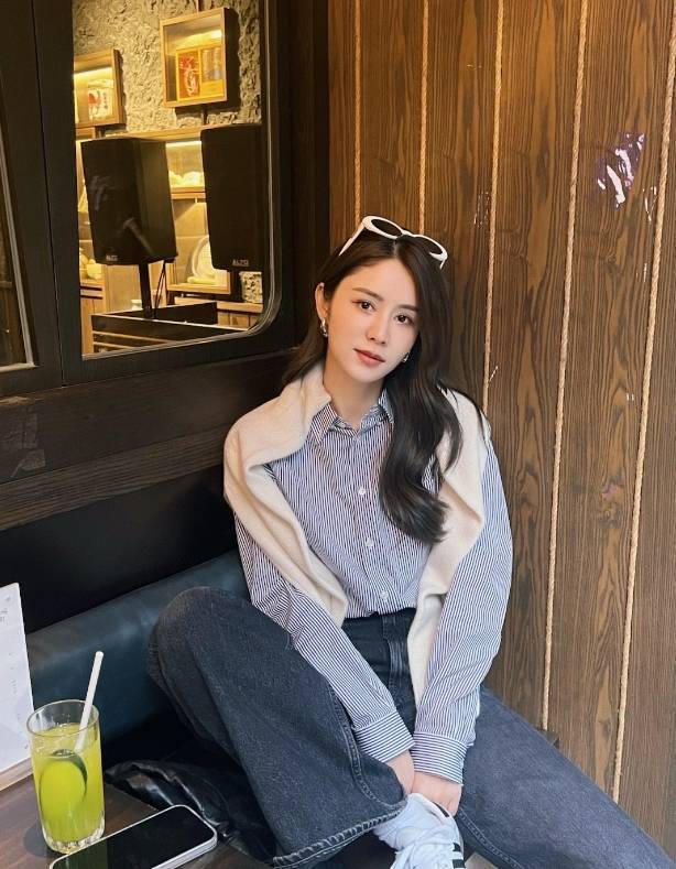 张馨月回应换保姆争议：谣言止于智者