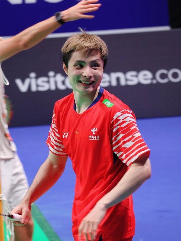 丹麦公开赛：世界第一痛失好局！石宇奇1-2不敌乔纳坦 无缘赛季第六冠