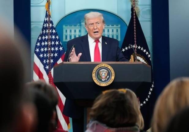 收了诺奖后，特朗普改口：她应以某种身份领导委内瑞拉 马查多白宫获支持