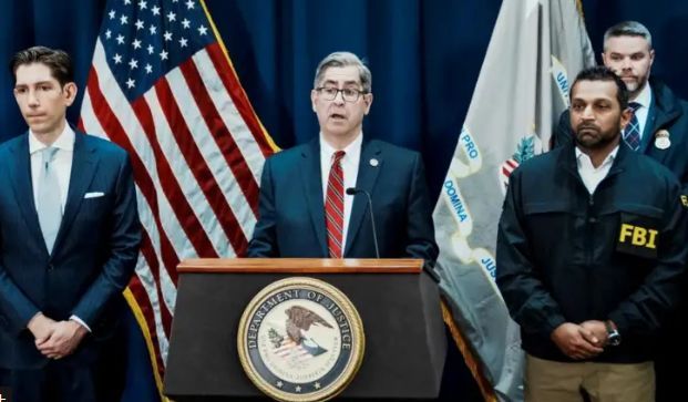 从盗窃性侵到赌球被捕，比卢普斯光环之下藏着多少不堪！