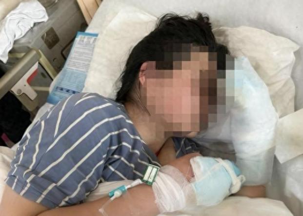 女大学生东北冻伤三根手指或截肢