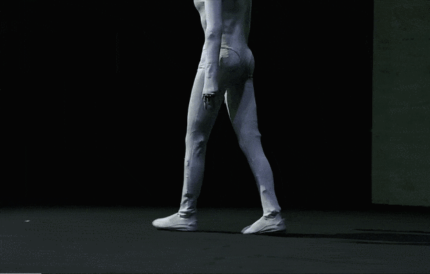 小鹏IRON因太逼真“被迫”自证，人形机器人商业化春天已至？