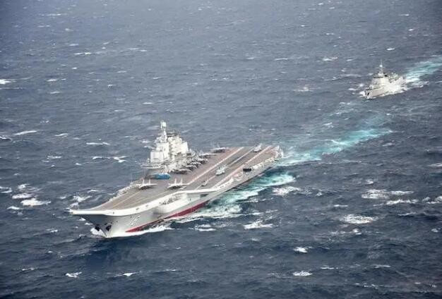 日媒:日本紧盯辽宁舰出海训练