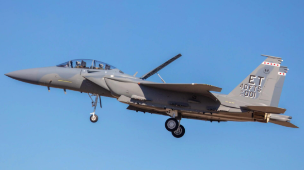 美空军收到第二架f-15ex战斗机,将在北极测试战力