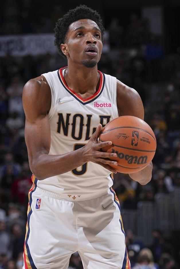 生涯之夜!墨菲vs马刺集锦:狂砍生涯最高41分+9+5虽败犹荣 福克斯复出助力马刺胜鹈鹕