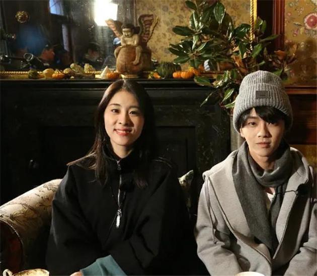 暗暗秀恩爱！张碧晨点赞华晨宇生日微博 一起养娃却不结婚