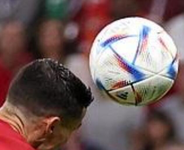 媒体:足球传感器显示C罗未触球