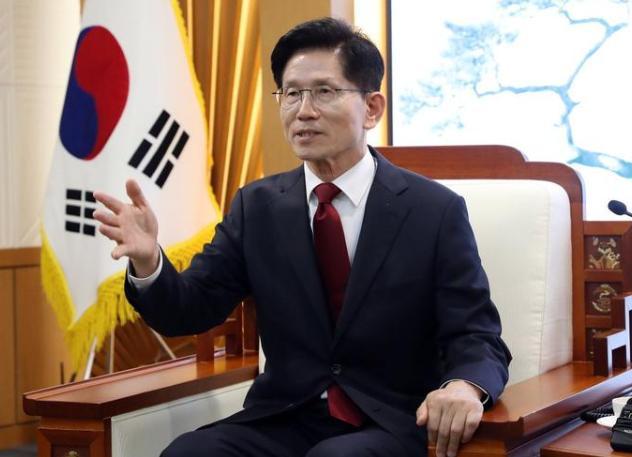 支持率下跌 李在明陷危机了吗？坚持务实外交政策，努力修复中韩关系