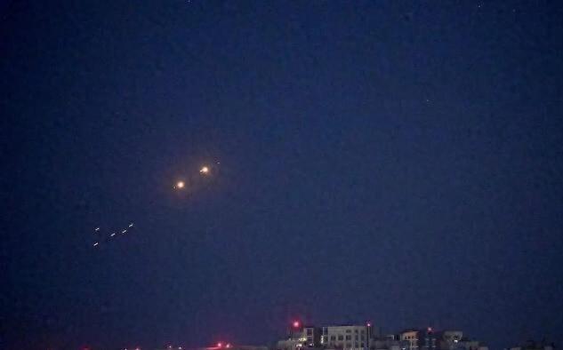 百架无人机突袭俄罗斯，莫斯科一片混乱 防空漏洞暴露