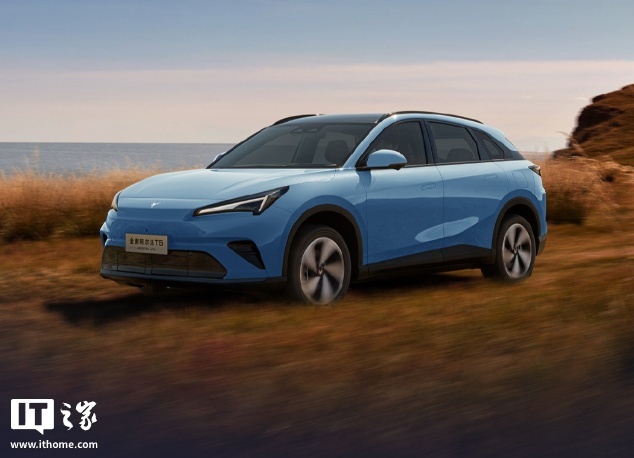 极狐全新阿尔法 T5 将于 10 月 28 日上市:纯电 / 增程双版本,预售 12.38 万元起