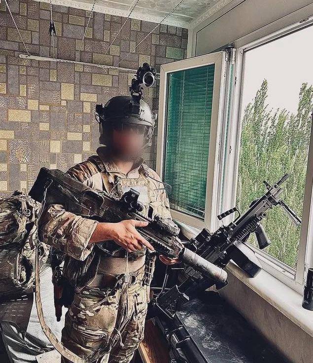 新曝光!中国步枪全部安装消音器,普通士兵要消音器有什么用?