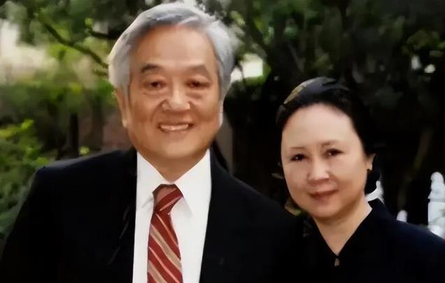 作家琼瑶轻生离世！留下129秒的告别视频，遗书中鼓励年轻人奋进