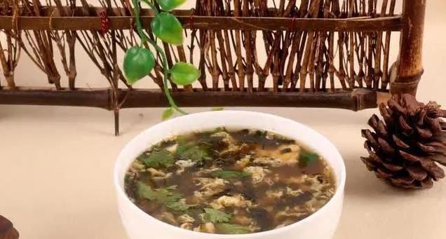 河南老式“蒸卤面”的做法，色香味俱全，赶快学起来吧