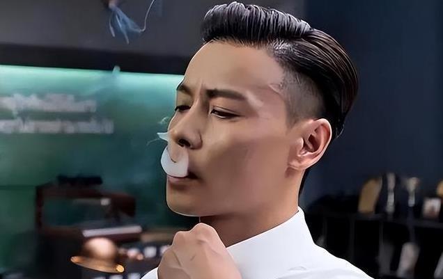 张晋:魅力武星,功夫与颜值并存,荧幕上下散发独特气质_新闻看看