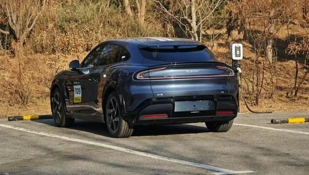2025年注定会供不应求的5款车，动力强空间大，舒适好开配置高