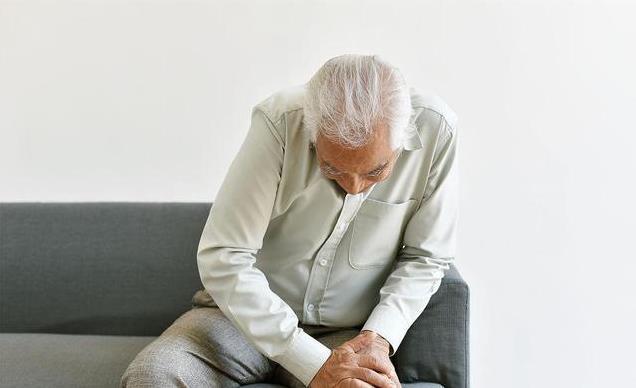 医生忠告：血脂开始恢复正常，身体会有这几种表现，不妨了解一下