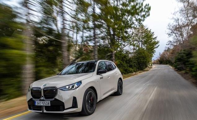 2025款宝马BMW X3 M50 xDrive：充满运动气息