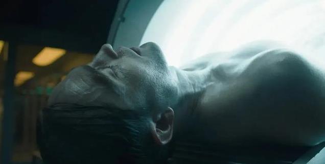 新鲜度84% 奉俊昊导演科幻新片《编号17》媒体口碑出炉