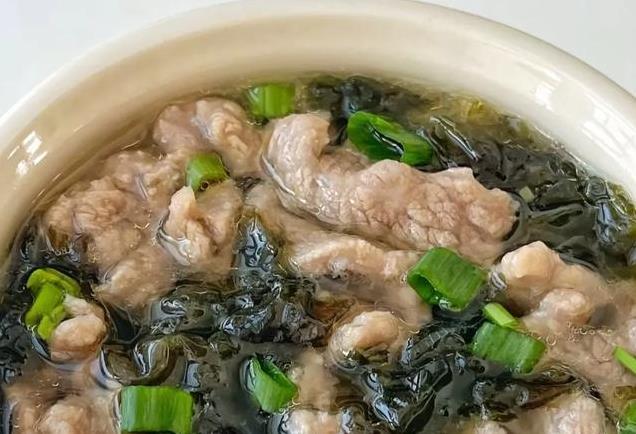 早餐不想做单调餐？试试这七款营养汤，孩子精力充沛一整天！