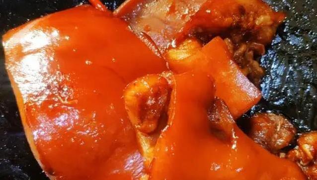 熟食店猪头肉贵又不香，自己在家做，25分钟出锅超好吃