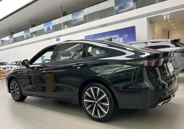 奇瑞放大招！艾瑞泽8 PRO 2.0T到店，20万内值不值？