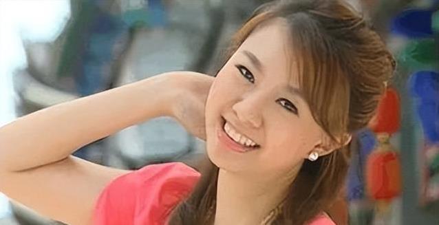 她唱红恭喜发财，却被谣言“去世”20年，真相让人心疼