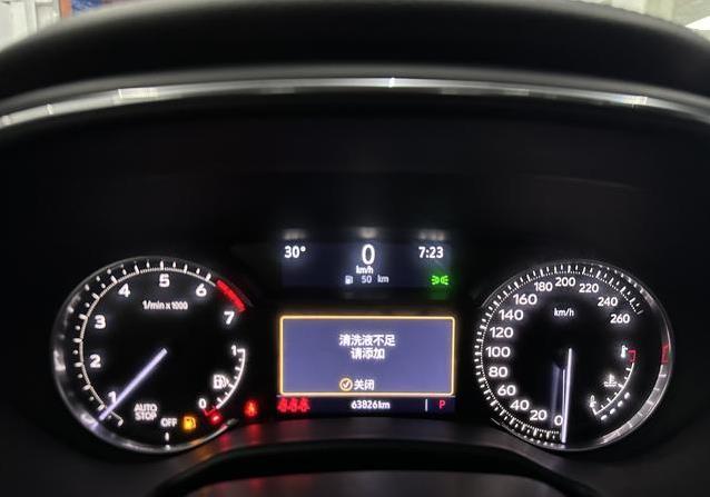 14万捡漏豪车，CT5颜值爆表，性能却这么猛？