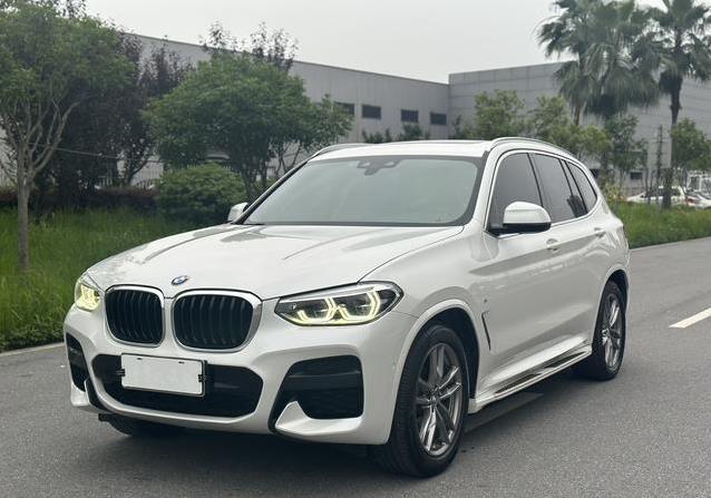 18万捡漏宝马X3，8万公里0过户，值不值你来评？