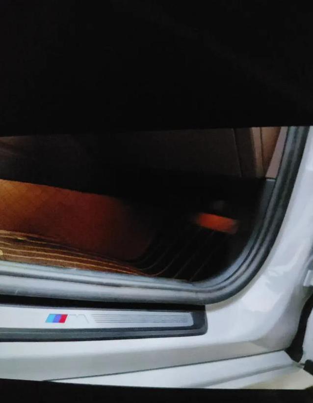 28万捡漏宝马5系，3.5万公里准新车，真值？